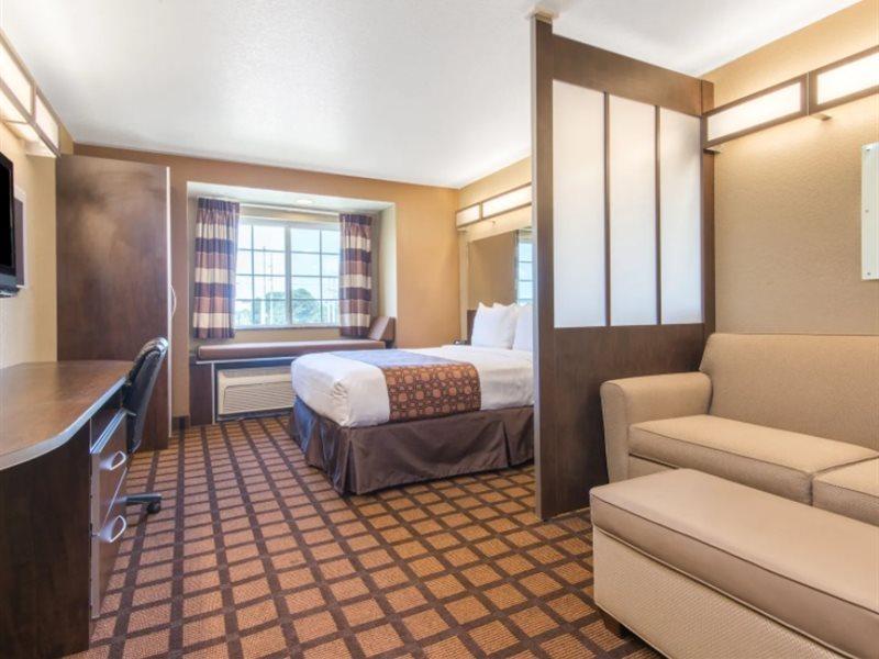 Microtel Inn And Suites Montgomery Eksteriør billede